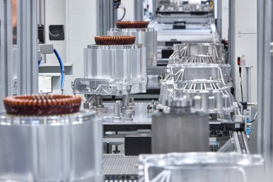 Bosch rozpoczął produkcję seryjną silników elektrycznych i falowników wykorzystu ...